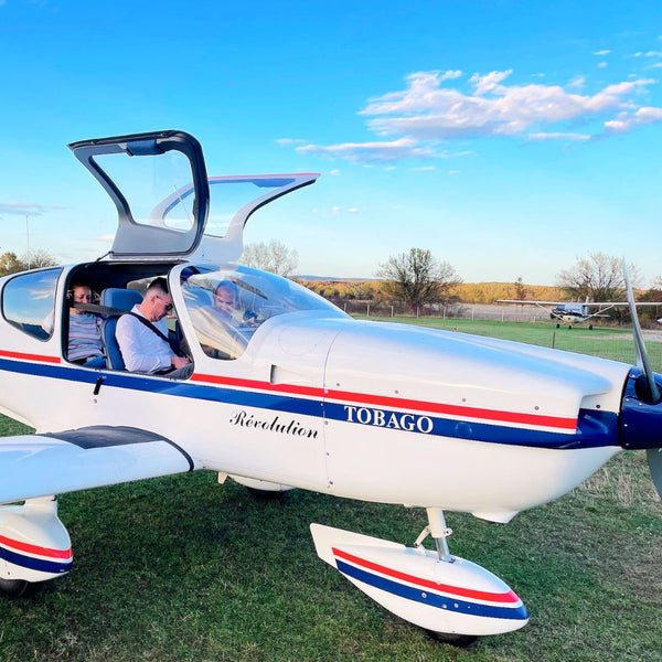 Zbor cu avionul in Sibiu pentru un cuplu (cost shared)